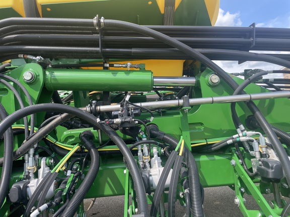 2024 John Deere DB66 - Photo27