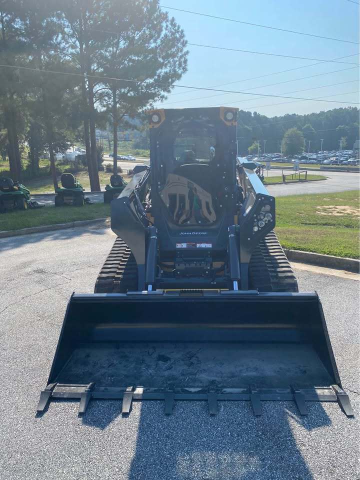 2025 John Deere 335 P Image 2