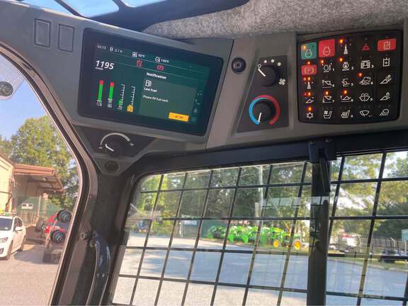 2025 John Deere 335P-10