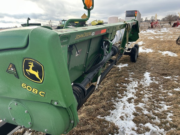 2013 John Deere 608C Used Equipment
