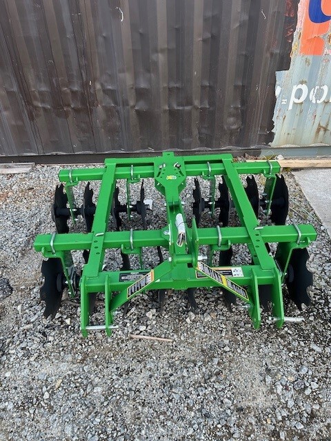 2025 Frontier TM1062L Image 1