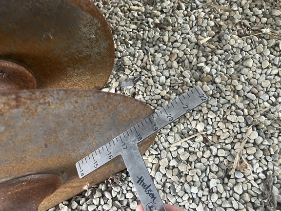 Photo of 1997 John Deere 714