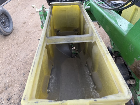2005 John Deere 1720 - Photo18
