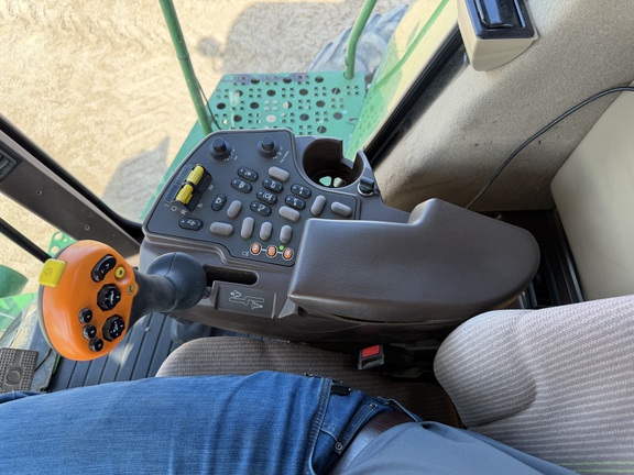 2005 John Deere 9860 STS - Photo46