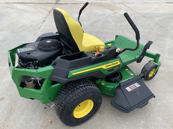 Photo of 2025 John Deere Z325E