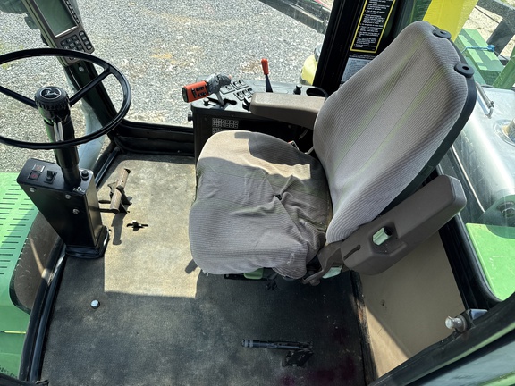2006 John Deere 6700