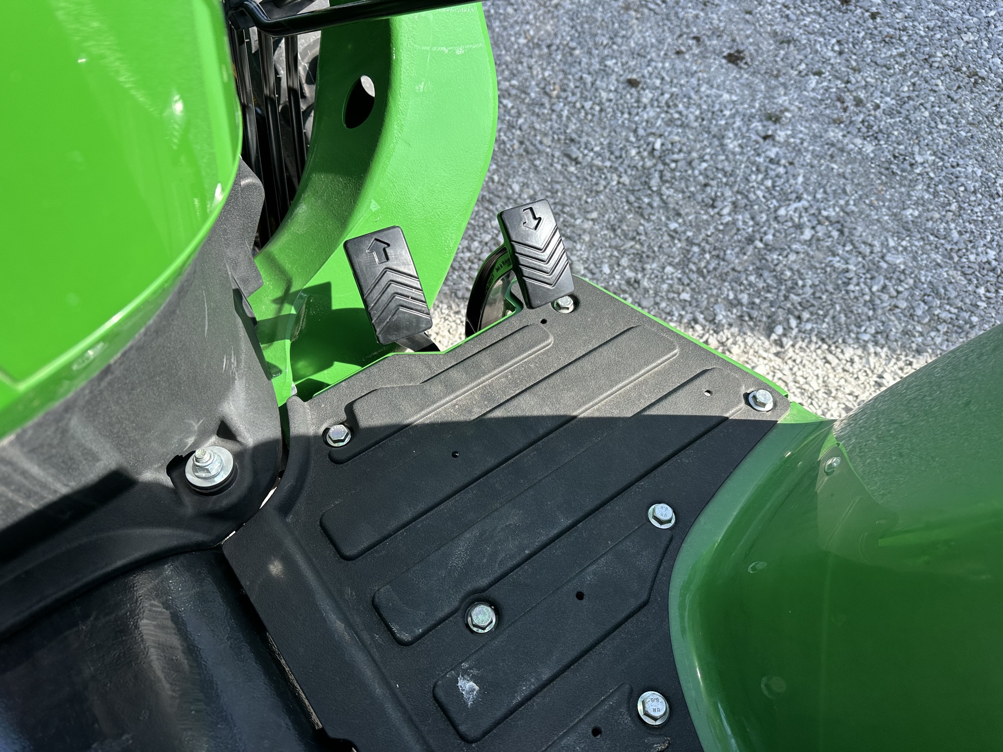  2024 John Deere 3025E at Heritage Tractor in Joplin, MO