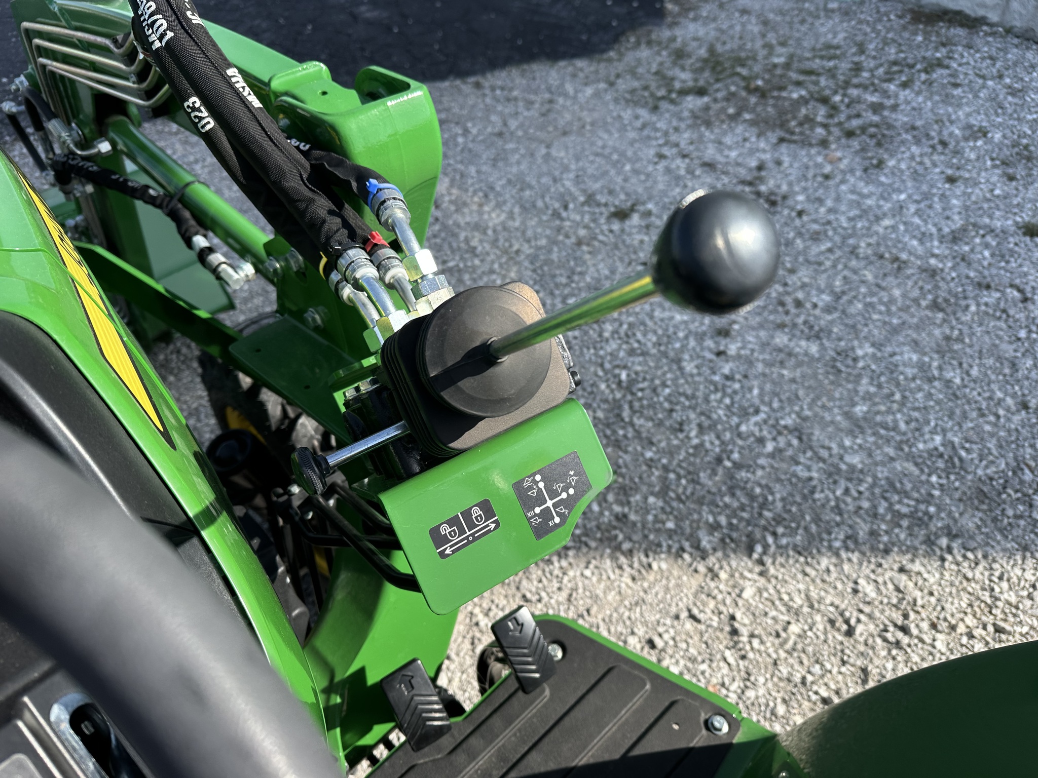  2024 John Deere 3025E at Heritage Tractor in Joplin, MO