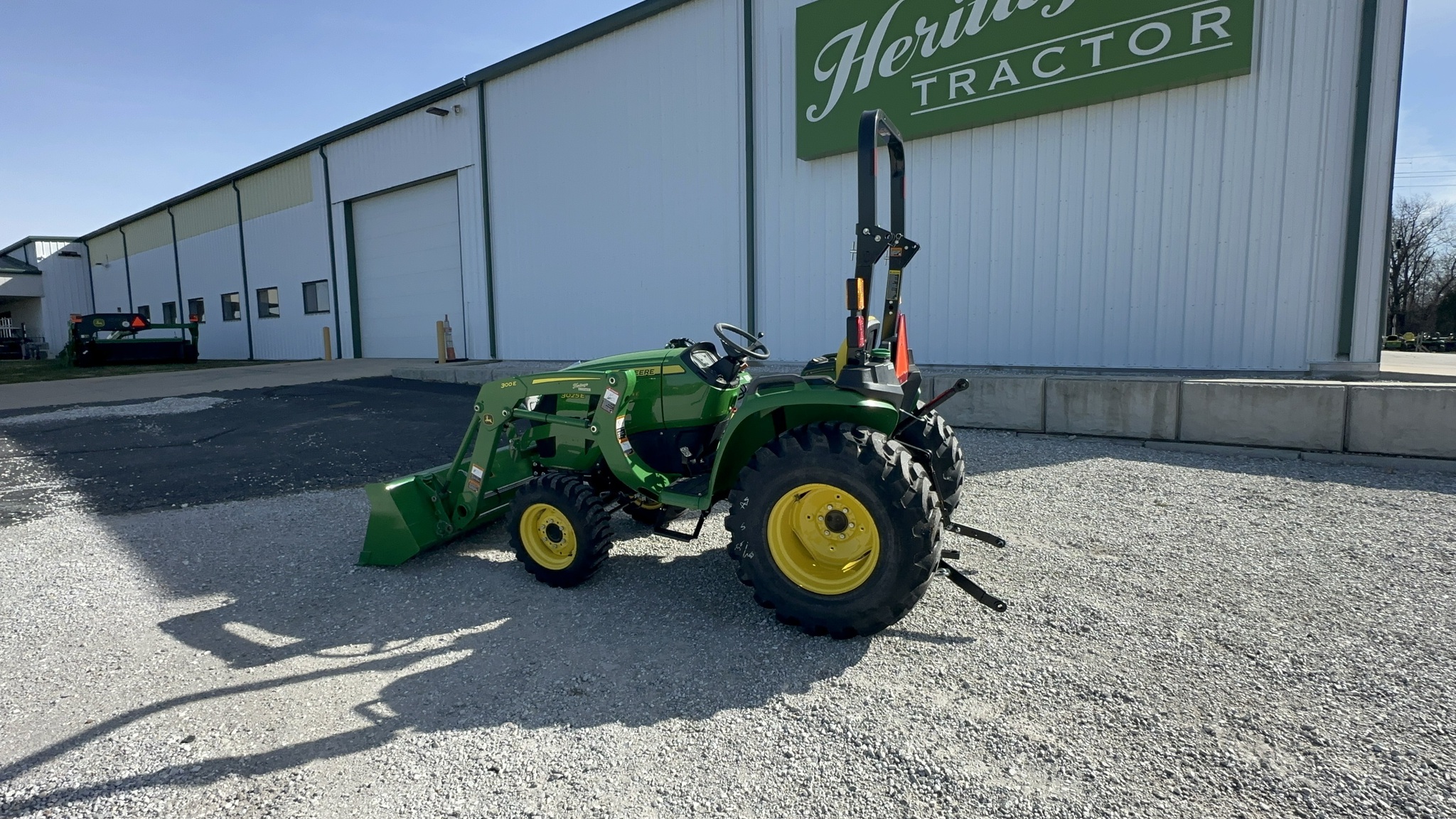  2024 John Deere 3025E at Heritage Tractor in Joplin, MO