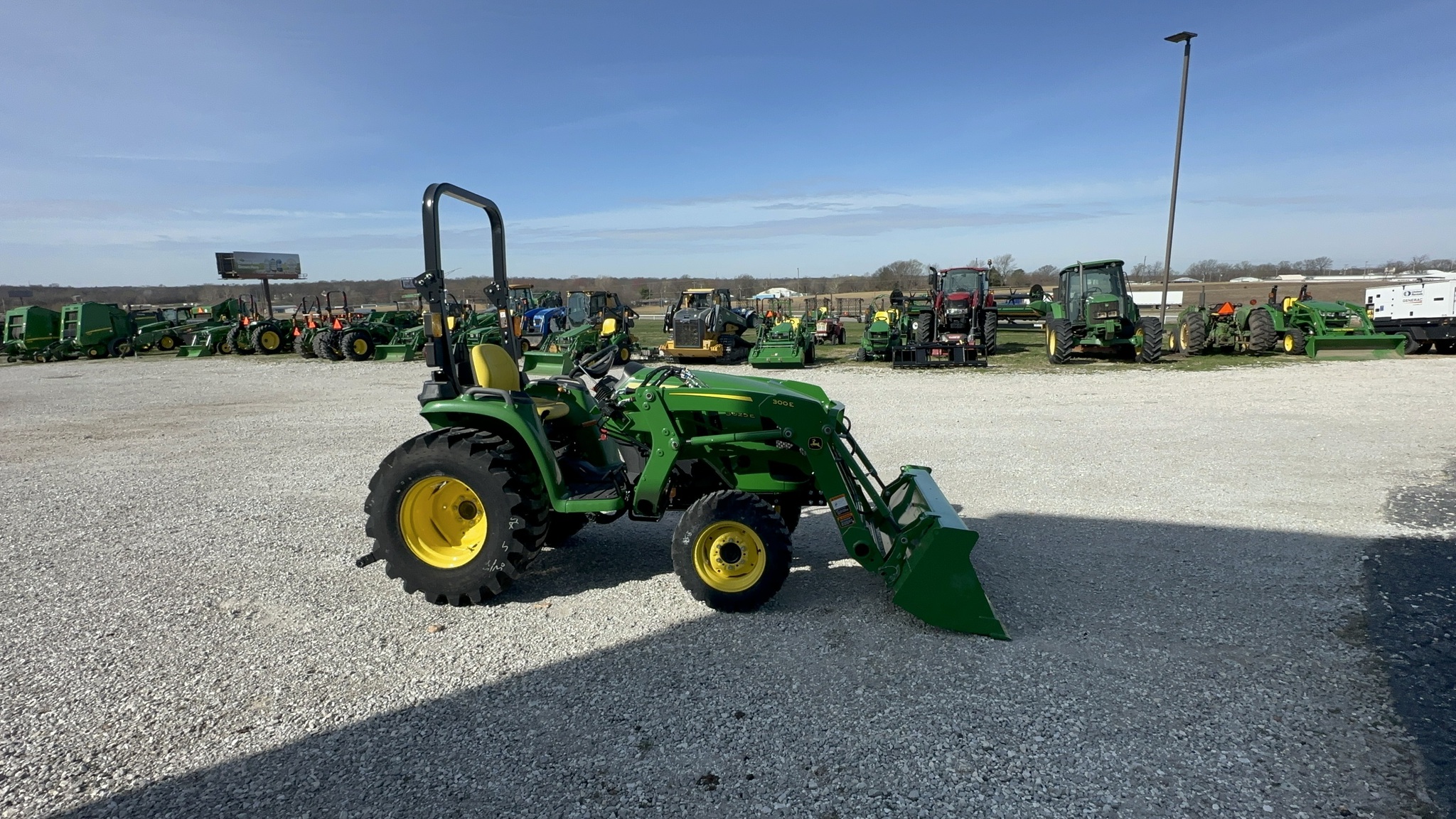  2024 John Deere 3025E at Heritage Tractor in Joplin, MO