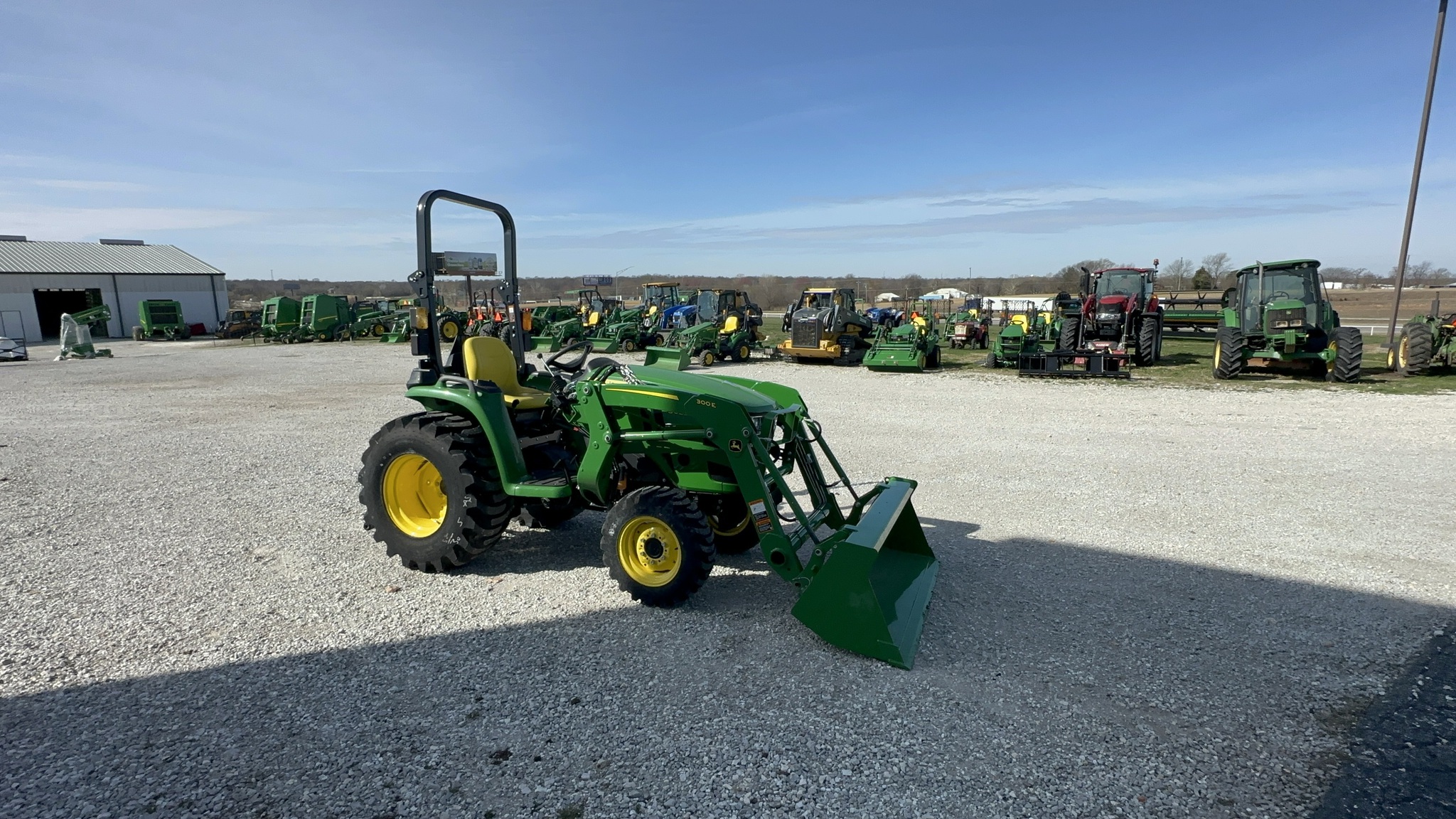  2024 John Deere 3025E at Heritage Tractor in Joplin, MO