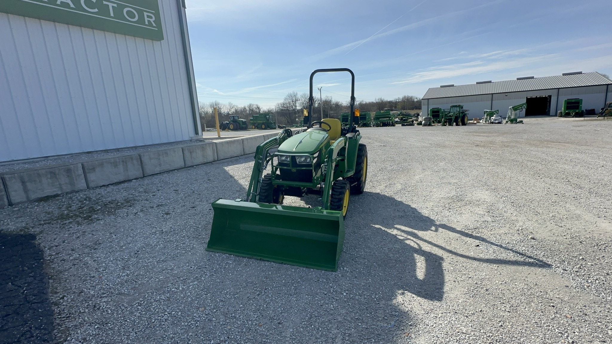  2024 John Deere 3025E at Heritage Tractor in Joplin, MO