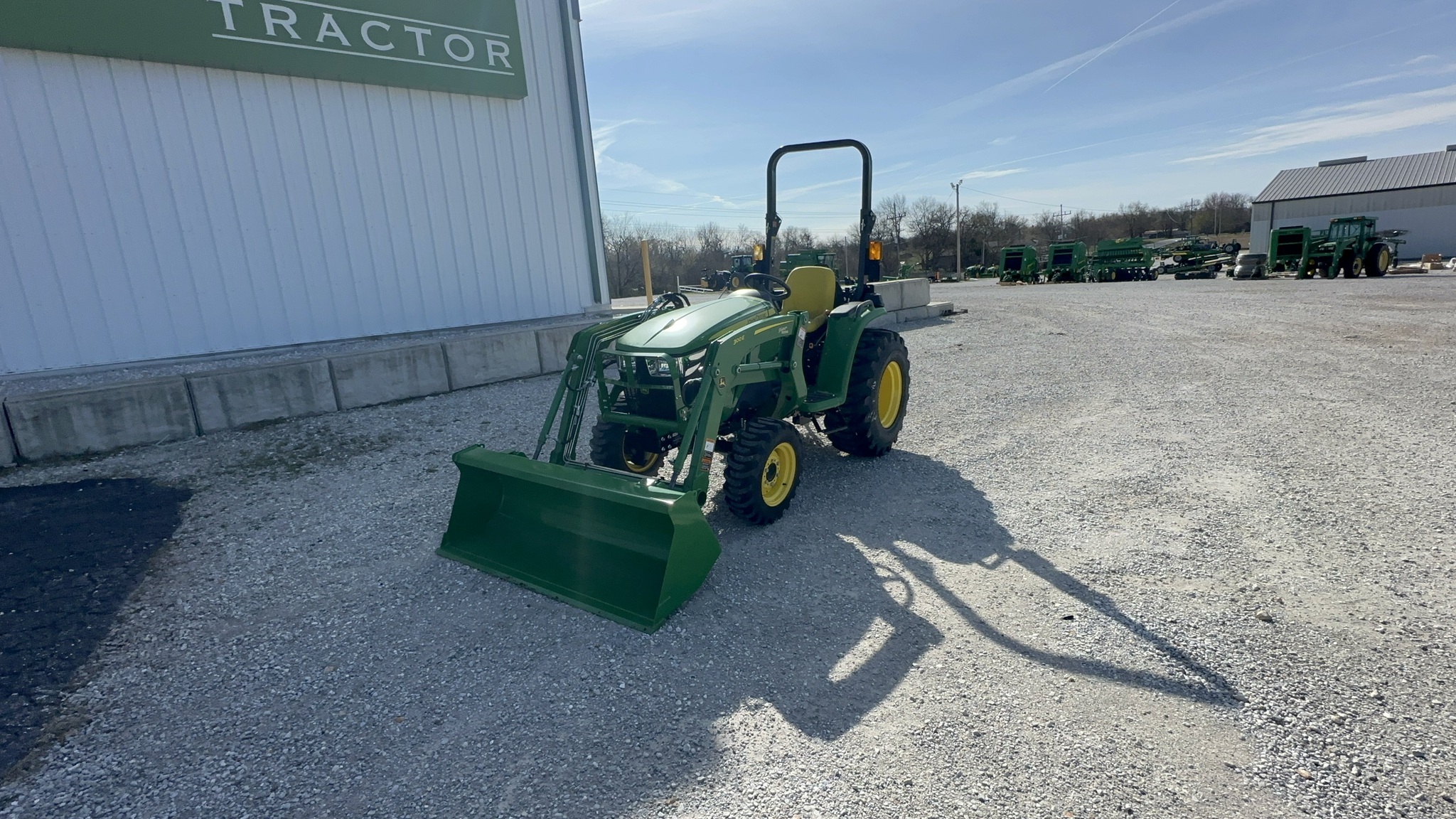  2024 John Deere 3025E at Heritage Tractor in Joplin, MO