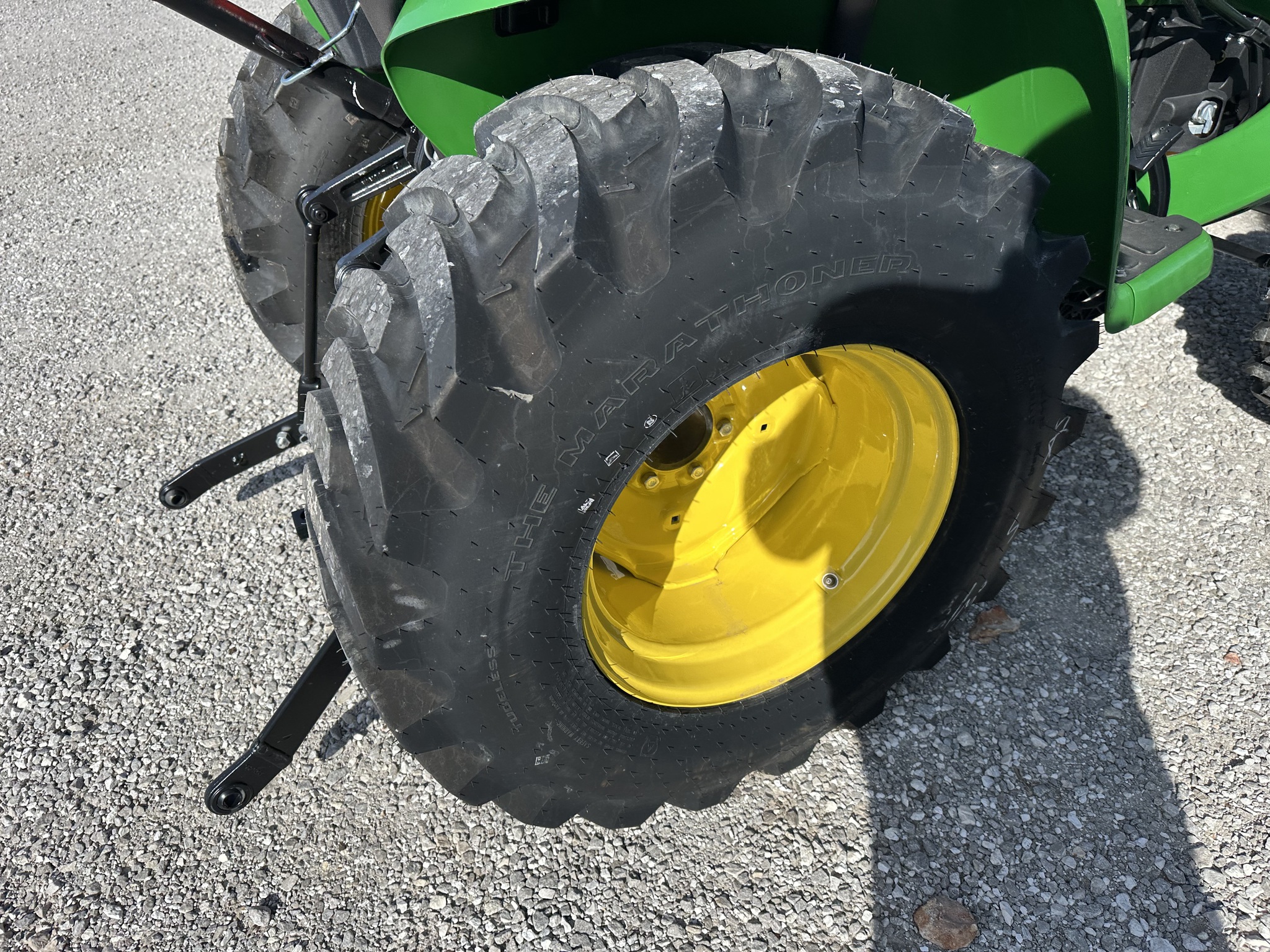  2024 John Deere 3025E at Heritage Tractor in Joplin, MO