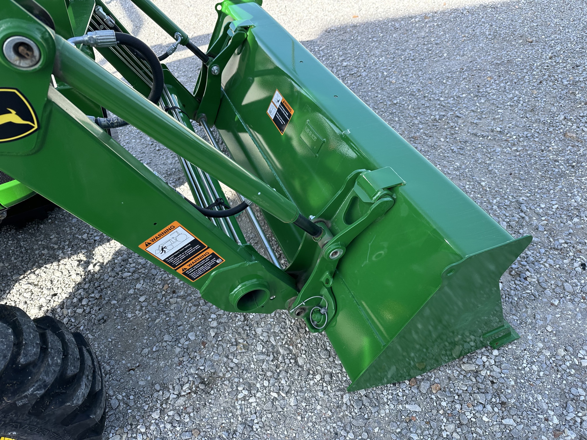  2024 John Deere 3025E at Heritage Tractor in Joplin, MO