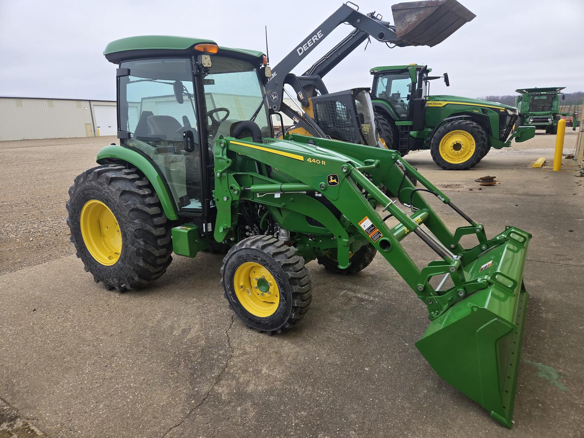  2025 John Deere 4075R at Heritage Tractor in Macomb, IL