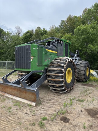 Photo of a 2024 John Deere 948L-II