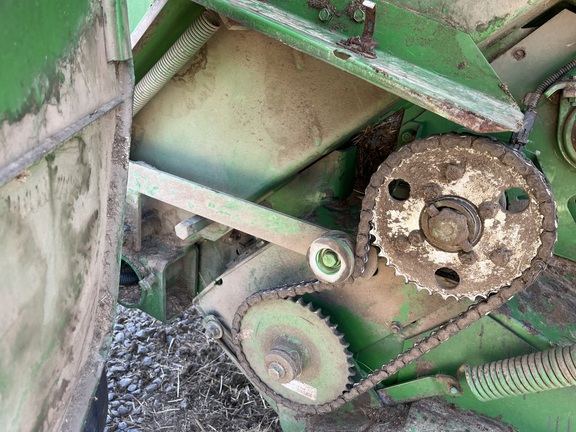2010 John Deere 468