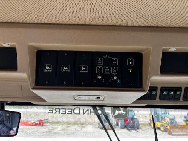 2000 John Deere 6950 Image 10