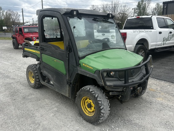 Photo of 2018 John Deere XUV 835M