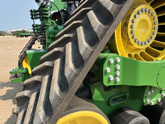 2025 John Deere 9RX 640 - Photo14