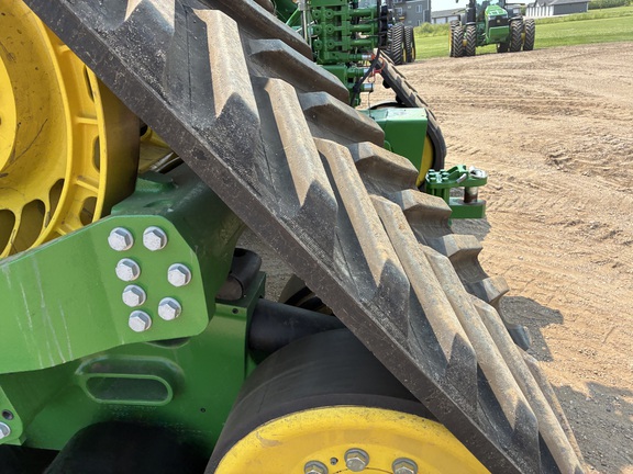 2025 John Deere 9RX 640 - Photo16