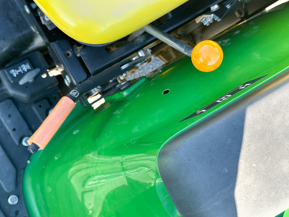 2022 John-Deere 3038E