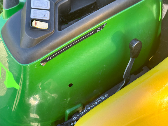 2022 John-Deere 3038E