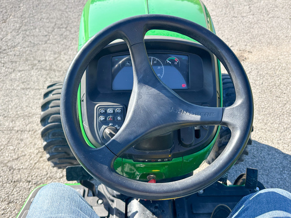 2022 John-Deere 3038E