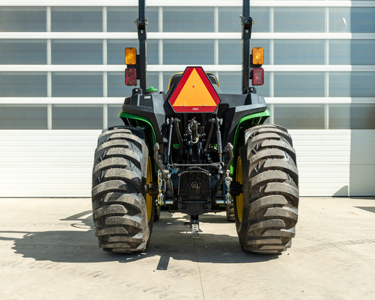 New In-Stock 2026 John Deere 3032E Compact Utility Tractors at Horizon Ag & Turf in Horizon Ag & Turf,  - Photo6