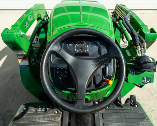 New In-Stock 2026 John Deere 3032E Compact Utility Tractors at Horizon Ag & Turf in Horizon Ag & Turf,  - Photo11