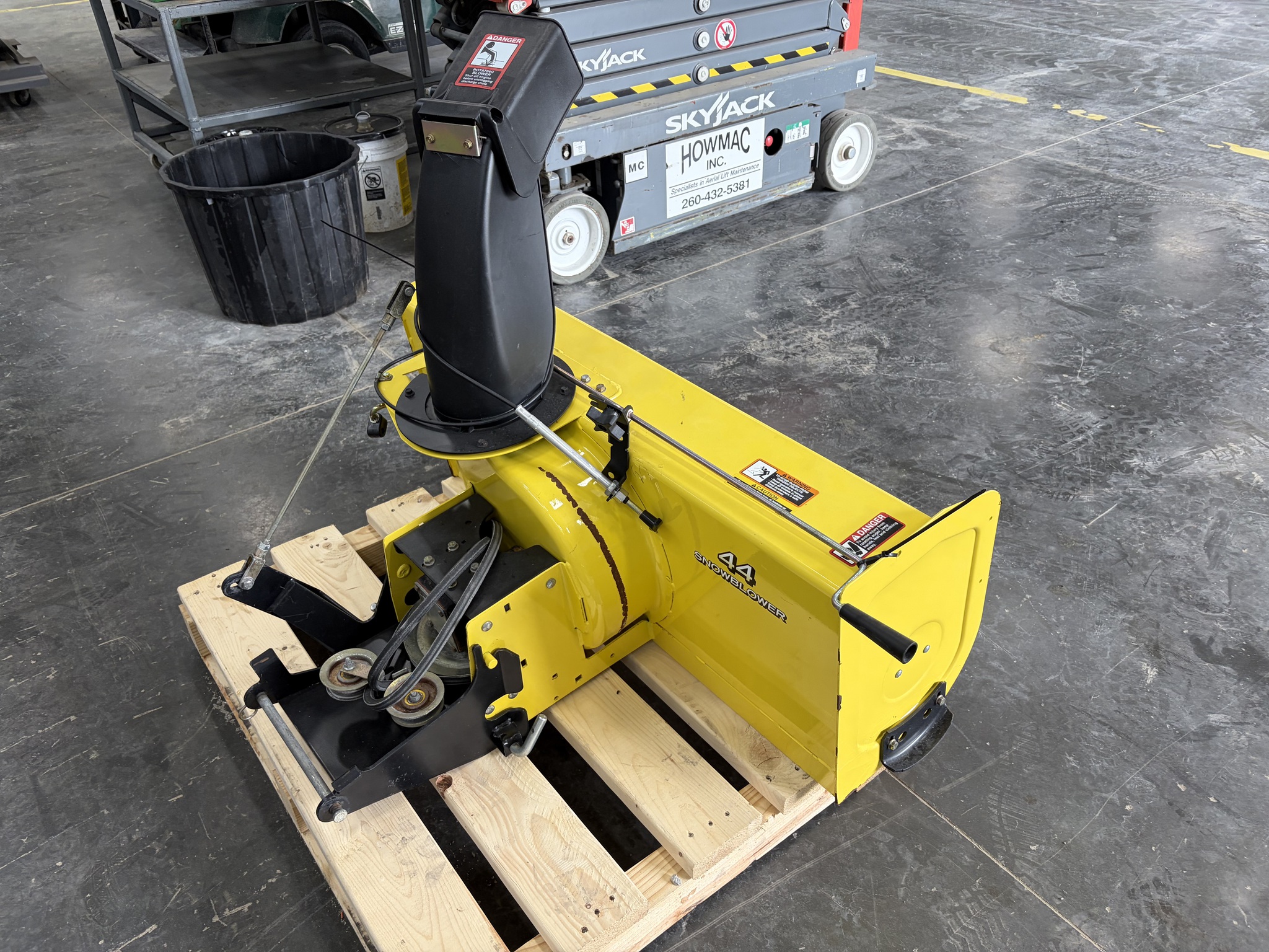 John Deere X310 Image 21