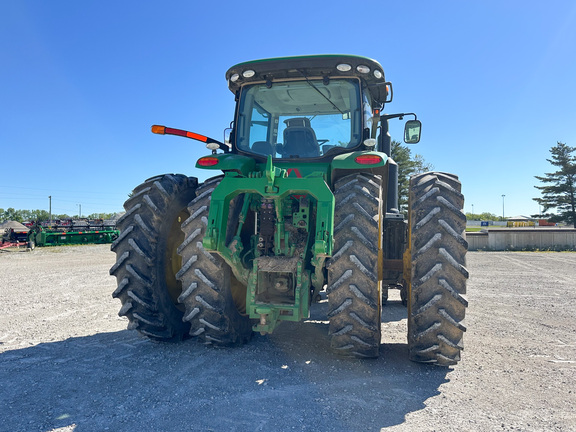 2017 John-Deere 8370R