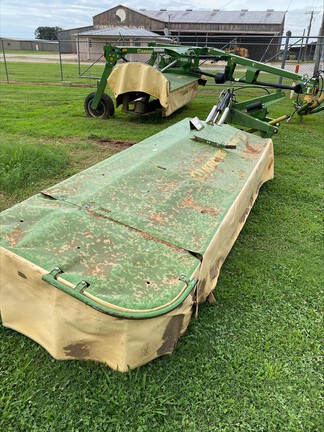 2023 Krone R320