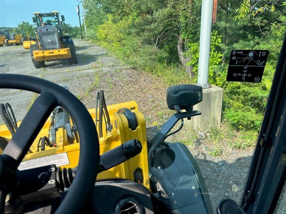 2024 John Deere 324 P