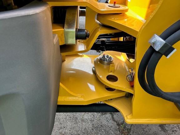2024 John Deere 324 P