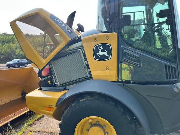 2024 John Deere 324 P