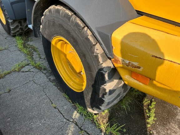 2024 John Deere 324 P
