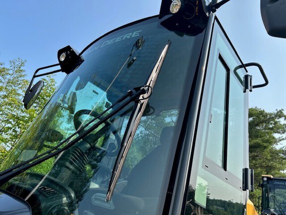 2024 John Deere 324 P