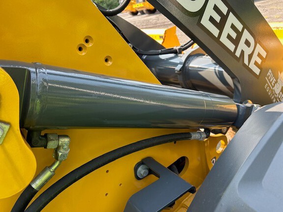2024 John Deere 324 P