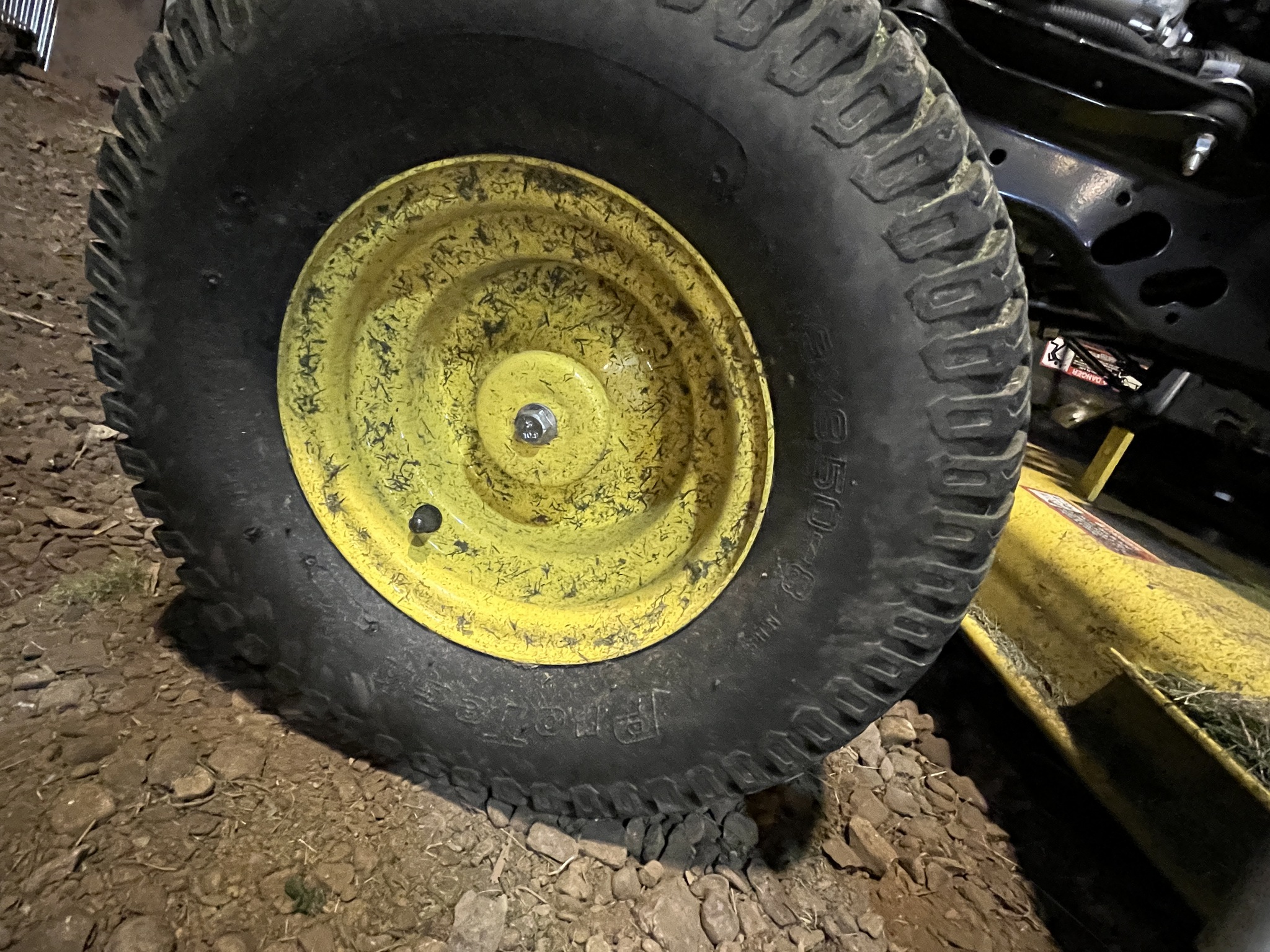  2016 John Deere X730 at Heritage Tractor in Streator, IL