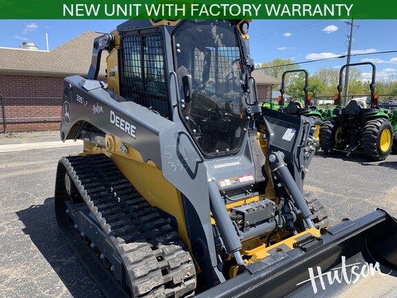 Photo of 2025 John Deere 335 P