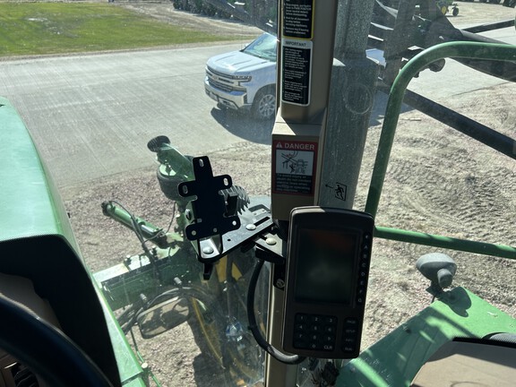2003 John Deere 4710 (8th thumbnail)