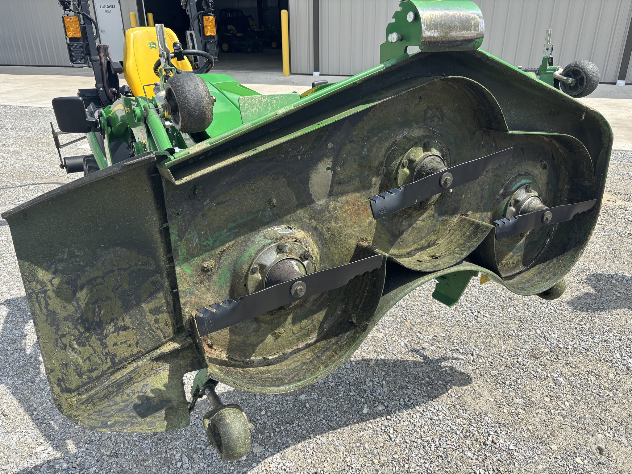 Used 2023 John Deere 1025R Compact Utility Tractors at Koenig Equipment in Botkins, OH - PhotoXL7