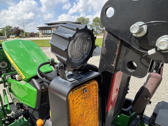 Used 2023 John Deere 1025R Compact Utility Tractors at Koenig Equipment in Botkins, OH - Photo12
