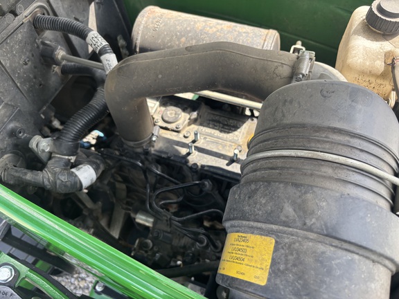 Used 2023 John Deere 1025R Compact Utility Tractors at Koenig Equipment in Botkins, OH - Photo9