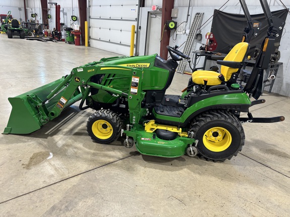 Used 2023 John Deere 1025R Compact Utility Tractors at Koenig Equipment in Botkins, OH - Photo7