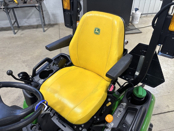 Used 2023 John Deere 1025R Compact Utility Tractors at Koenig Equipment in Botkins, OH - Photo11