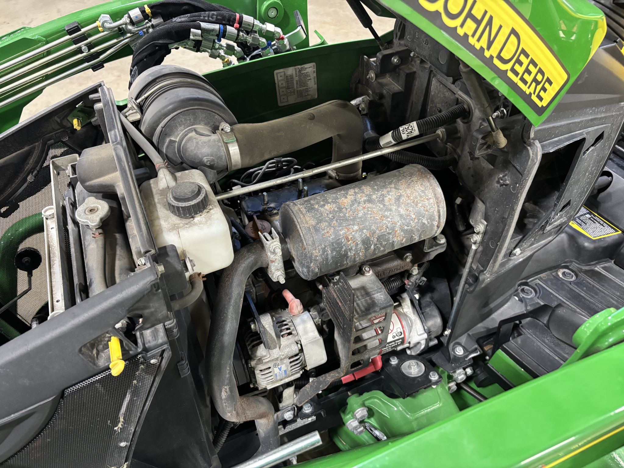 Used 2023 John Deere 1025R Compact Utility Tractors at Koenig Equipment in Botkins, OH - PhotoXL18