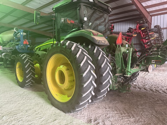 Photo of 2024 John Deere 8R 310